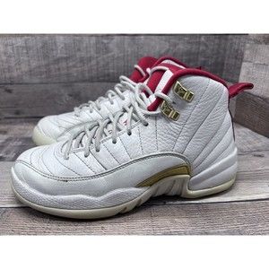 Air Jordan 12 Retro Fiba 153265-107 Youth Size 6Y Women Size 7.5 Preowned